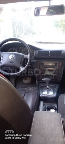 Volkswagen Passat 2001, 410,000 km - 1.8 l - Bakı