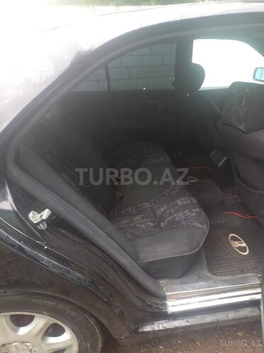 Mercedes C 230 1995, 200,500 km - 2.3 л - Qazax