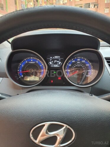 Hyundai Elantra 2014, 179,741 km - 2.0 l - Bakı