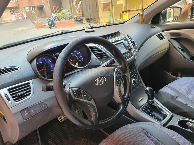 Hyundai Elantra 2014, 179,741 km - 2.0 l - Bakı