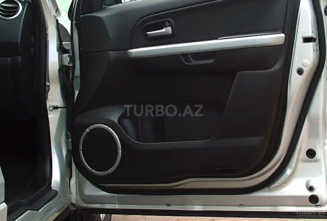 Suzuki Grand Vitara 2006, 33,000 km - 2.0 л - Bakı