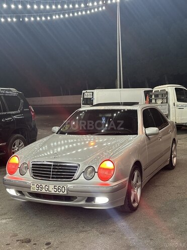 Mercedes E 240 2000, 276,000 km - 2.4 l - Bakı