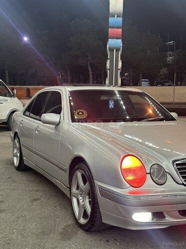 Mercedes E 240 2000, 276,000 km - 2.4 l - Bakı
