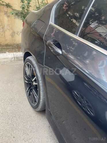 BMW 523 2011, 292,000 km - 2.5 l - Bakı