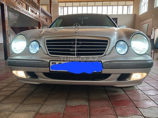 Mercedes E 260 2000, 470,852 km - 2.6 l - Tovuz
