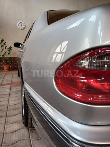 Mercedes E 260 2000, 470,852 km - 2.6 l - Tovuz