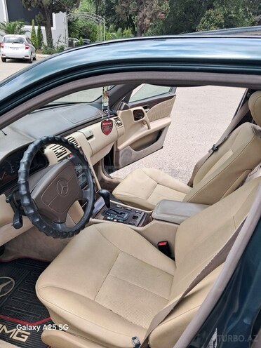 Mercedes E 320 1997, 310,000 km - 3.2 l - Lənkəran