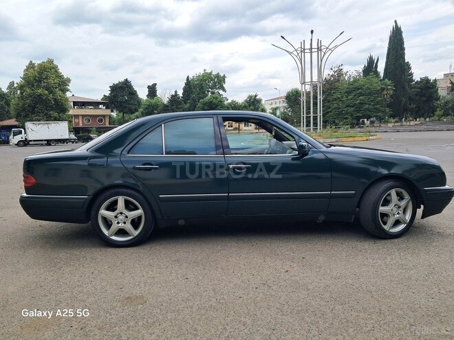 Mercedes E 320 1997, 310,000 km - 3.2 l - Lənkəran