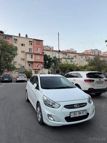 Hyundai Accent 2015, 95,000 km - 1.4 l - Bakı