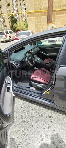 Toyota Prius 2015, 208,000 km - 1.8 л - Bakı