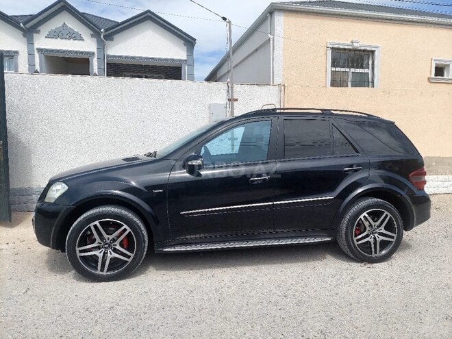 Mercedes ML 320 4MATIC 2006, 400,000 km - 3.0 l - Quba