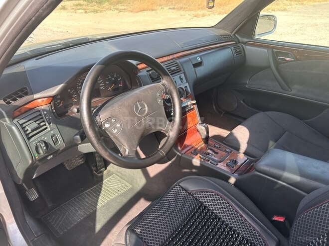 Mercedes E 200 d 2000, 500,000 km - 2.2 l - Bakı
