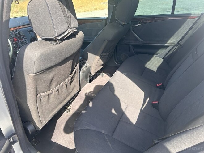 Mercedes E 200 d 2000, 500,000 km - 2.2 l - Bakı