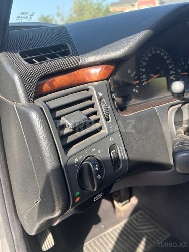 Mercedes E 200 d 2000, 500,000 km - 2.2 l - Bakı