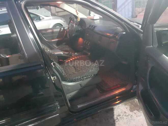 Mercedes ML 320 2002, 240,000 km - 3.2 l - Bakı