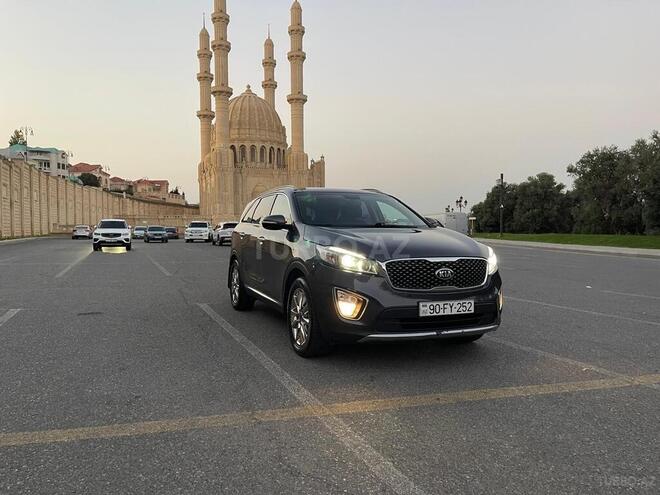 Kia Sorento-16