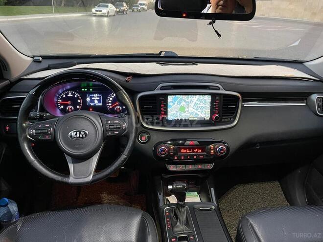 Kia Sorento-4