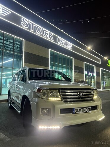 Toyota Land Cruiser 2013, 224,500 km - 4.6 l - Bakı