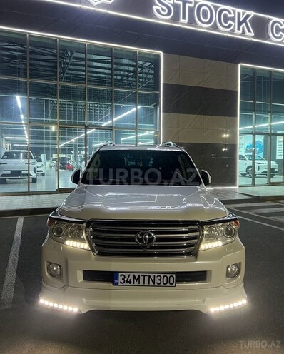 Toyota Land Cruiser 2013, 224,500 km - 4.6 l - Bakı