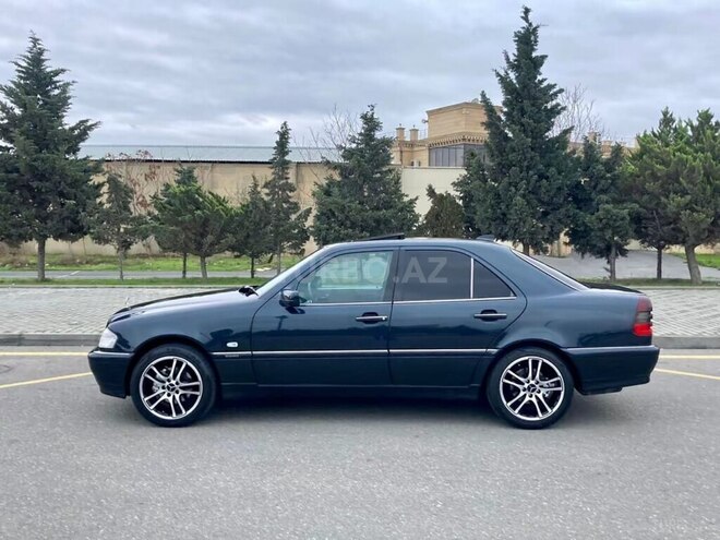 Mercedes C 240 1998, 123,450 km - 2.4 л - Sabirabad