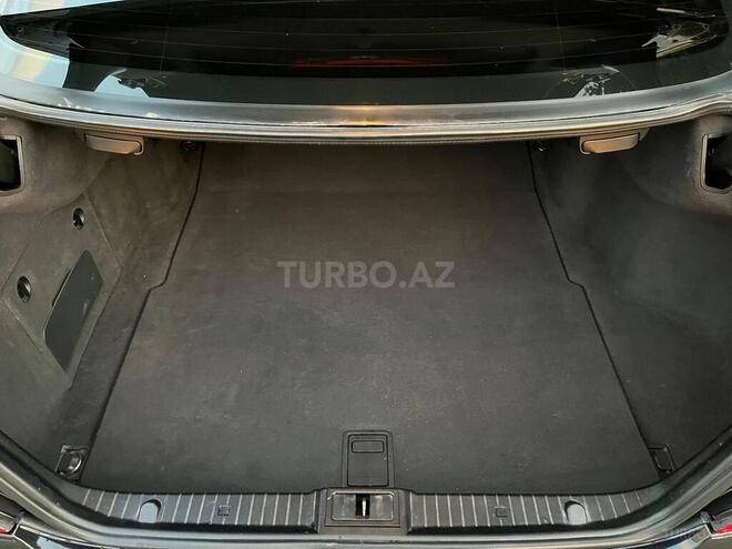 Mercedes E 240-15