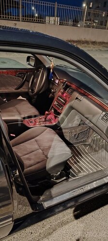 Mercedes E 240 2000, 230,000 km - 2.6 l - Bakı