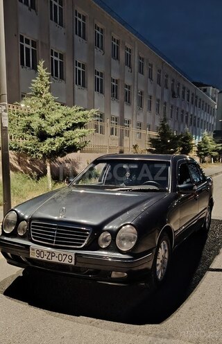 Mercedes E 240 2000, 230,000 km - 2.6 l - Bakı