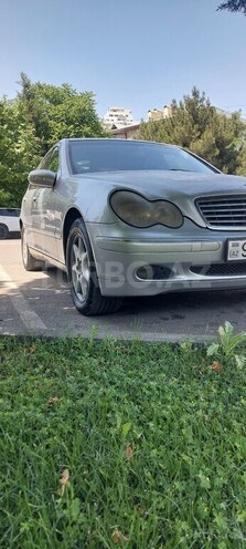 Mercedes C 240 2000, 371,200 km - 2.4 l - Bakı