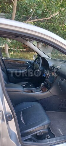 Mercedes C 240 2000, 371,200 km - 2.4 l - Bakı