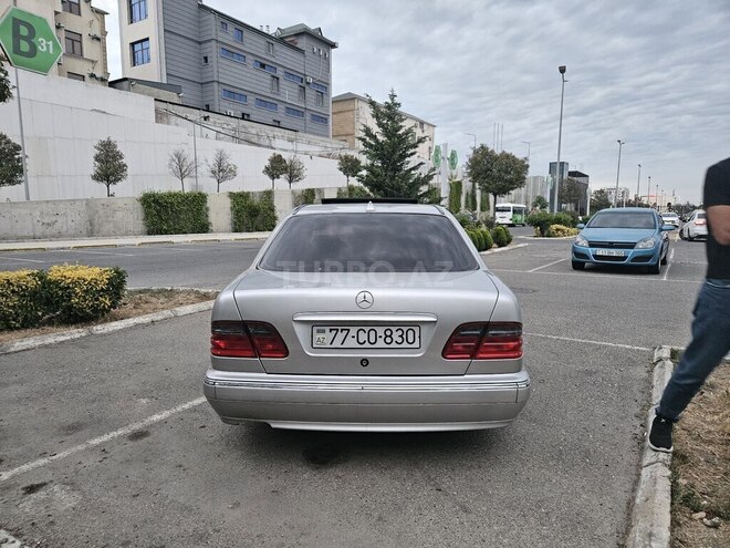 Mercedes E 220 d 1999, 270,000 km - 2.2 l - Bakı