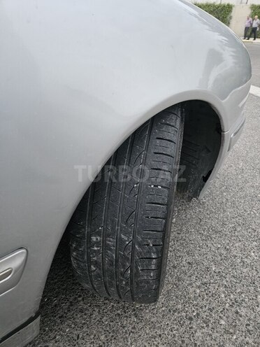 Mercedes E 220 d 1999, 270,000 km - 2.2 l - Bakı