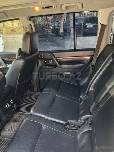 Mitsubishi Pajero 2008, 250,000 km - 3.0 l - Bakı