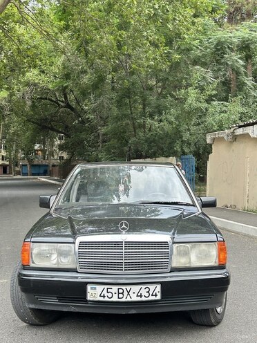 Mercedes 190-6