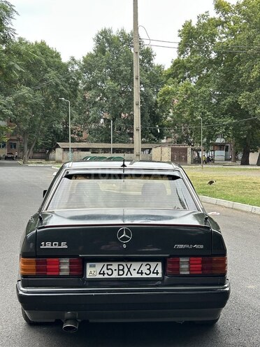 Mercedes 190-5