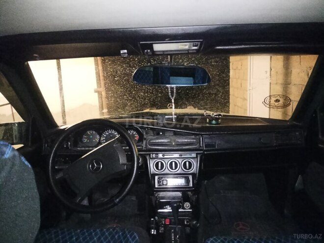 Mercedes 190 1991, 420,000 km - 2.6 l - Bakı