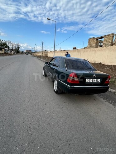 Mercedes C 180 1995, 256,352 km - 1.8 l - Gəncə