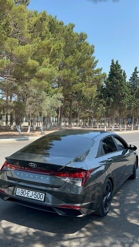 Hyundai Elantra 2023, 26,000 km - 1.6 l - Sumqayıt