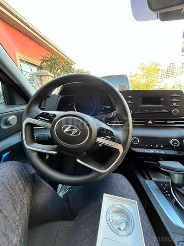 Hyundai Elantra 2023, 26,000 km - 1.6 l - Sumqayıt
