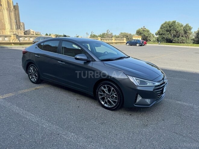 Hyundai Elantra 2019, 144,000 km - 2.0 l - Bakı