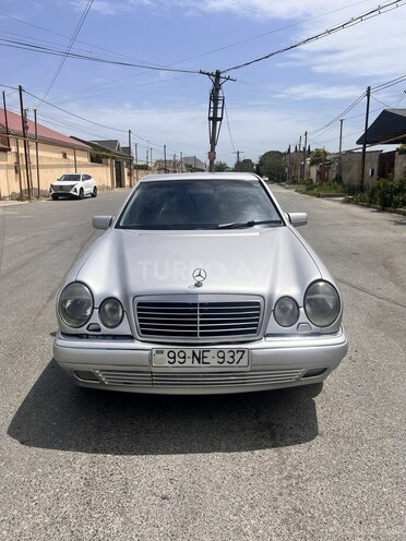 Mercedes E 240 1999, 650,000 km - 2.4 l - Bakı