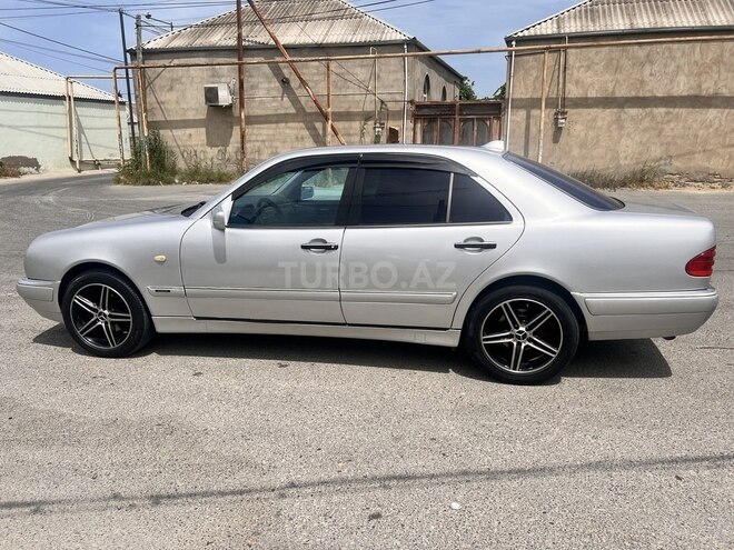 Mercedes E 240 1999, 650,000 km - 2.4 l - Bakı