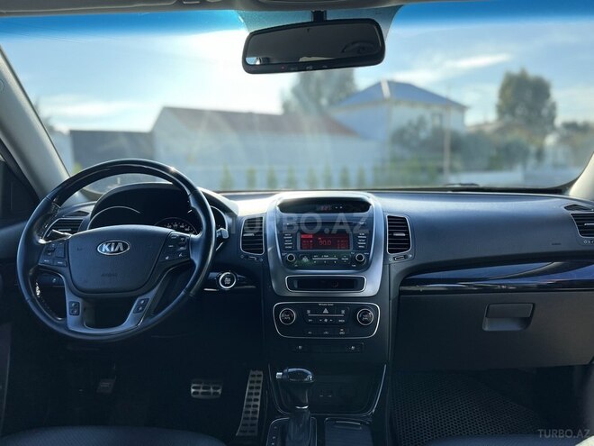 Kia Sorento-6