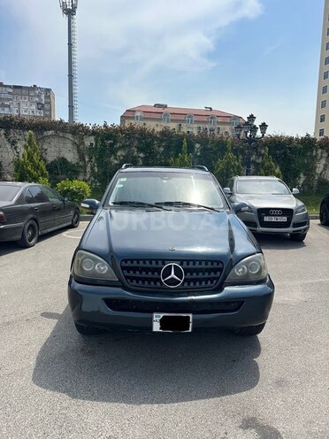 Mercedes ML 320 2001, 242,000 km - 3.2 л - Bakı