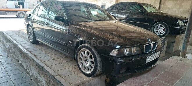BMW 535 2000, 252,124 km - 3.5 л - Salyan