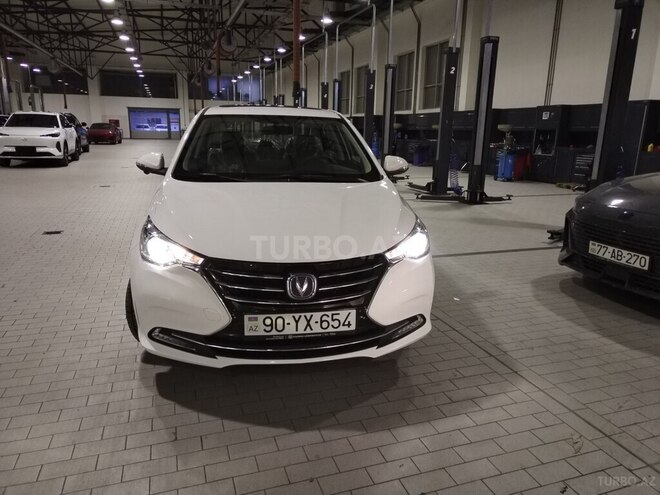 Changan Alsvin V7 2024, 17,000 km - 1.5 л - Bakı