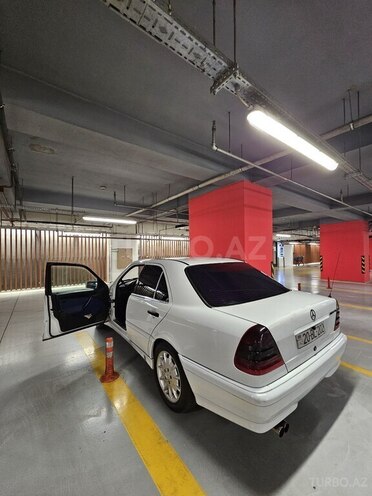 Mercedes C 220 1999, 500,000 km - 2.2 л - Bakı