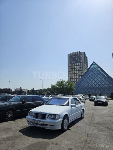 Mercedes C 220 1999, 500,000 km - 2.2 л - Bakı