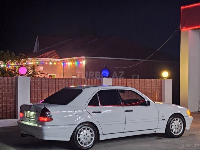 Mercedes C 220 1999, 500,000 km - 2.2 л - Bakı