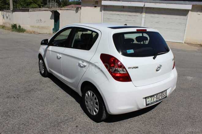 Hyundai i20 2010, 80,000 km - 1.2 l - Bakı