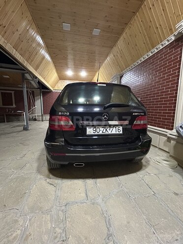 Mercedes B 170 2006, 206,000 km - 1.7 l - Bakı
